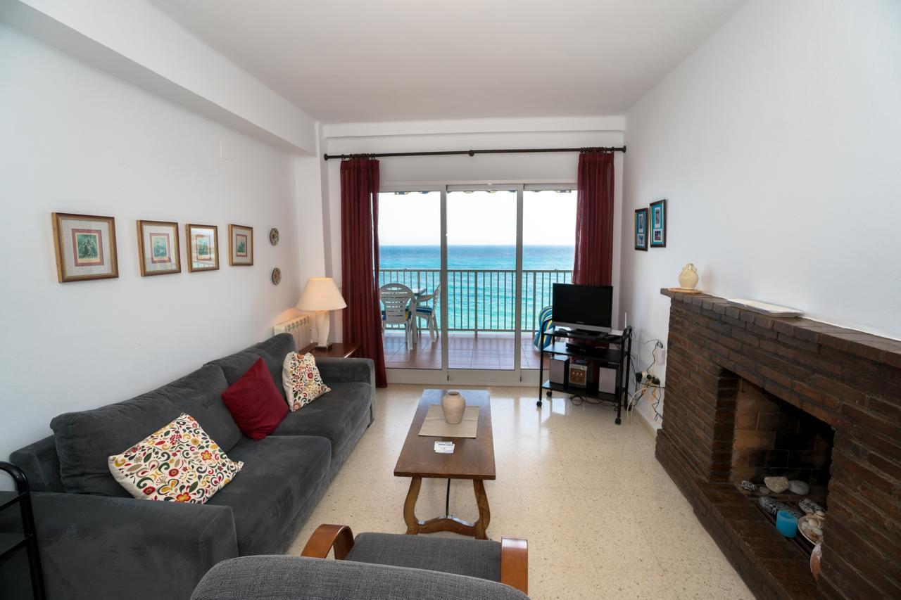 Carabeo 60 2B Menyber Apartment Nerja Bagian luar foto